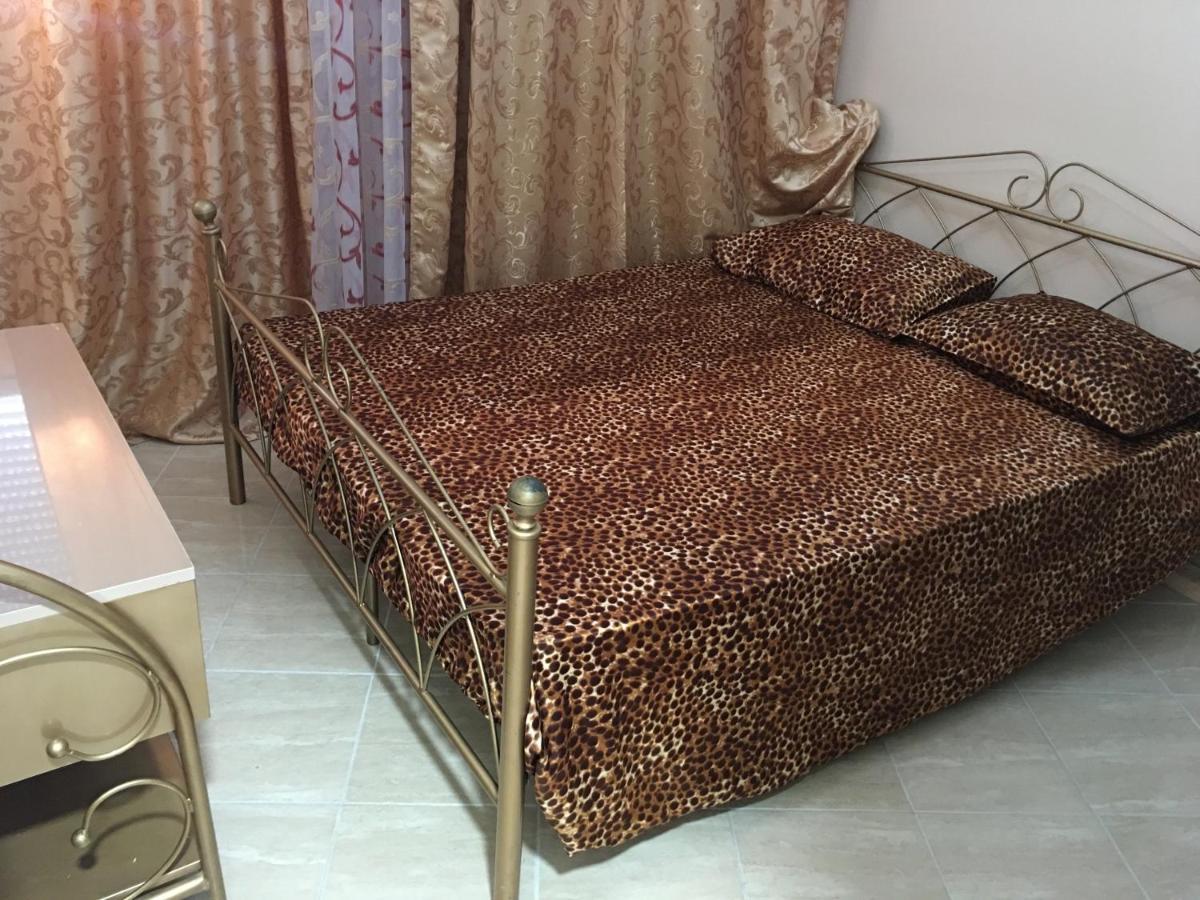 Royal Apartment Luxury Holiday For Queen And King Саранда Экстерьер фото